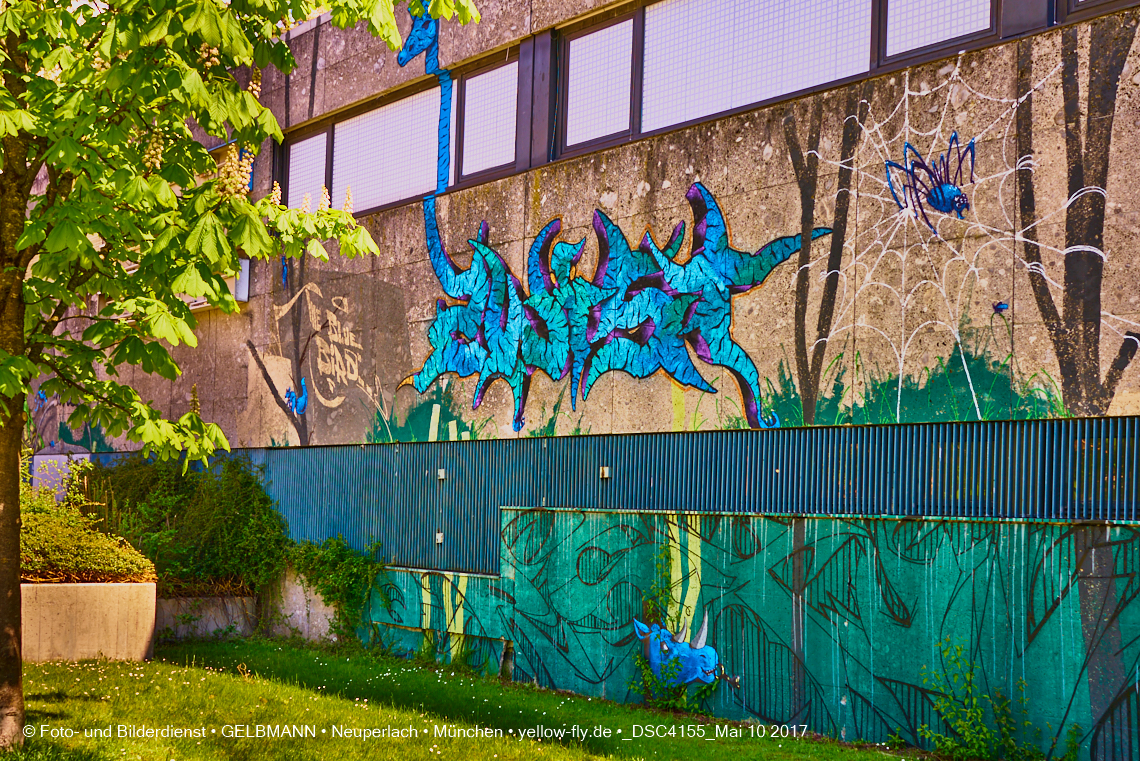 21.03.2017 - Abrissbaustelle Quiddezentrum in Neuperlach